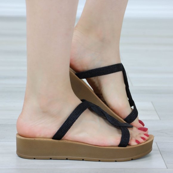 Black Women's T-Strap Gladiator Comfort Sandal Slip On Sliders Fabric Straps - Picture 9 of 13